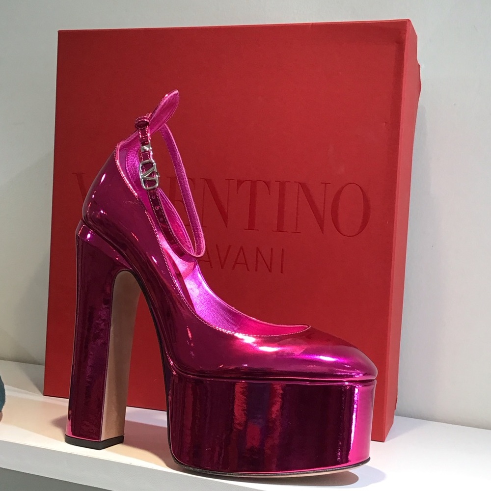 Valentino Garavani Metallic Fuchsia Platform Mary Jane Pump